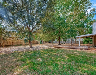 7135 Woodland Oaks - Photo Thumbnail 35