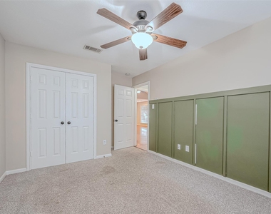 7135 Woodland Oaks - Photo Thumbnail 19