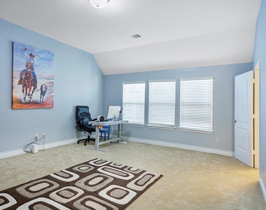 27815 Colonial Point Drive - Photo Thumbnail 32