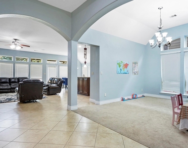 27815 Colonial Point Drive - Photo Thumbnail 6
