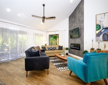 772 Reef Point Circle - Photo Thumbnail 11