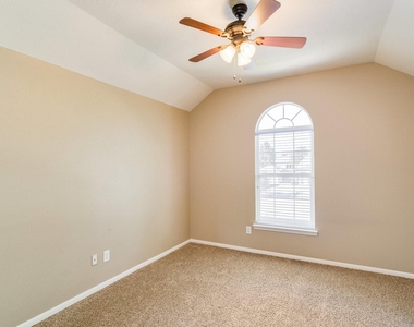 1609 Peach Dale Court - Photo Thumbnail 20