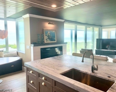 5550 Heron Point Dr - Photo Thumbnail 7