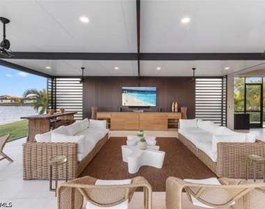 4796 Sophia Drive - Photo Thumbnail 11