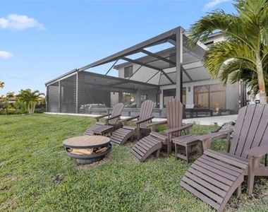 4796 Sophia Drive - Photo Thumbnail 22