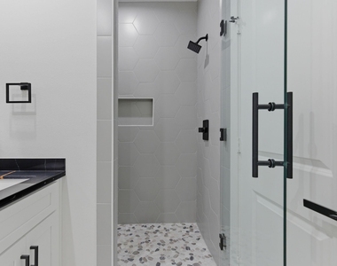 2917 Crane Street - Photo Thumbnail 12