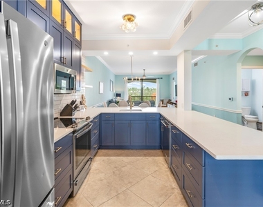 9727 Acqua Court - Photo Thumbnail 2