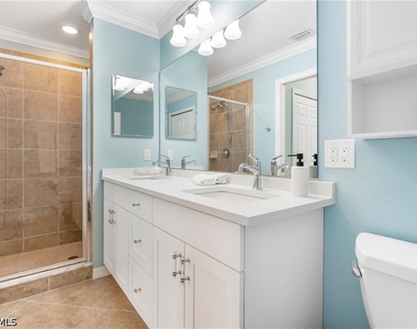 9727 Acqua Court - Photo Thumbnail 11