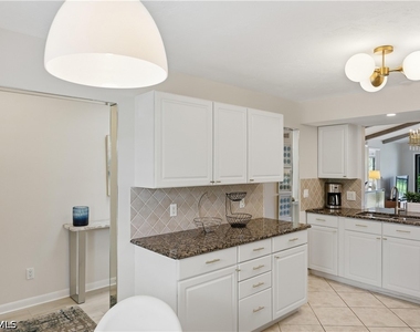 500 Misty Pines Circle - Photo Thumbnail 11