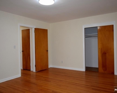 356 Slocum - Photo Thumbnail 18