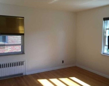 2152 South - Photo Thumbnail 3