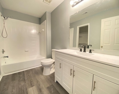 4031 Raspberry Court - Photo Thumbnail 14