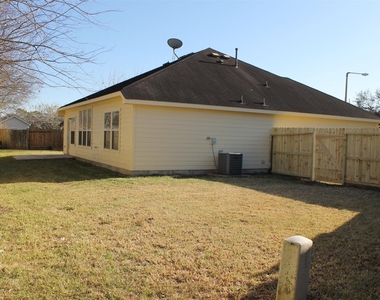 4031 Raspberry Court - Photo Thumbnail 23