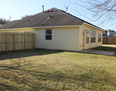 4031 Raspberry Court - Photo Thumbnail 22