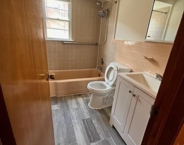 122 Stuyvesant - Photo Thumbnail 6