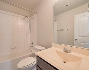 3010 Veeder Pass Lane - Photo Thumbnail 27