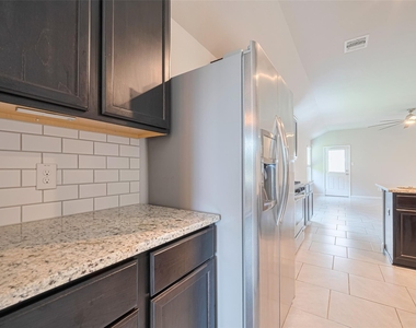 3010 Veeder Pass Lane - Photo Thumbnail 19