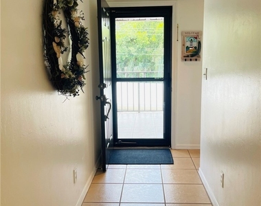 4410 Chantelle Drive - Photo Thumbnail 28