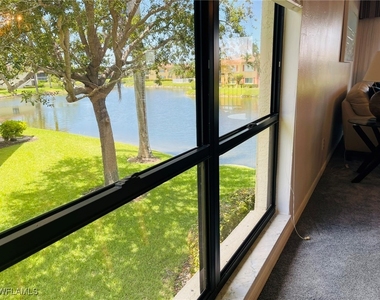 4410 Chantelle Drive - Photo Thumbnail 15