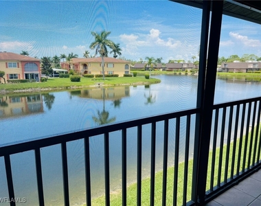 4410 Chantelle Drive - Photo Thumbnail 3