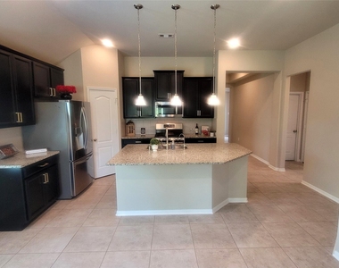 10659 Dolce Lane - Photo Thumbnail 7