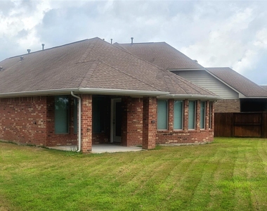 10659 Dolce Lane - Photo Thumbnail 25