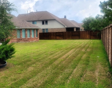 10659 Dolce Lane - Photo Thumbnail 29