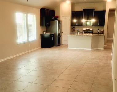 10659 Dolce Lane - Photo Thumbnail 11