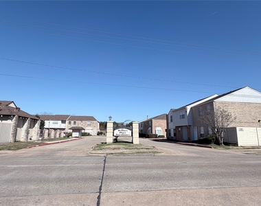 9200 W Bellfort Street - Photo Thumbnail 24
