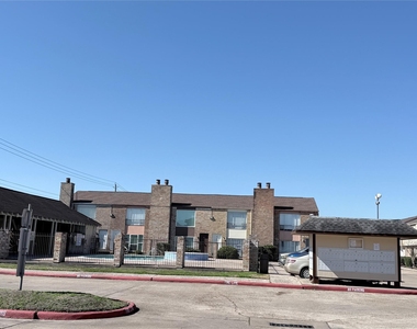 9200 W Bellfort Street - Photo Thumbnail 22