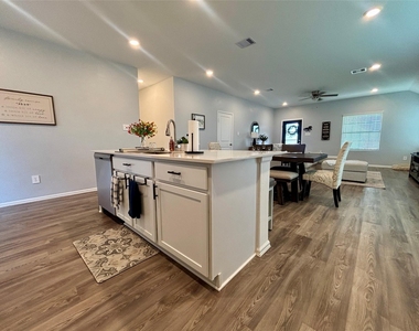 3533 Alcala Cove Court - Photo Thumbnail 12