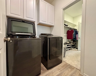 3533 Alcala Cove Court - Photo Thumbnail 27