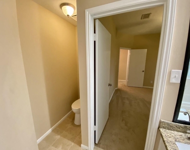 8646 Sunny Ridge Drive - Photo Thumbnail 18