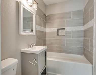 507 Enid Street - Photo Thumbnail 2