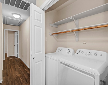 5939 Brenwood Trails Lane - Photo Thumbnail 14