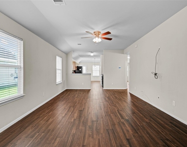 5939 Brenwood Trails Lane - Photo Thumbnail 7