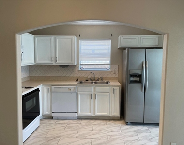 12418 Sunlit Wood Way - Photo Thumbnail 1