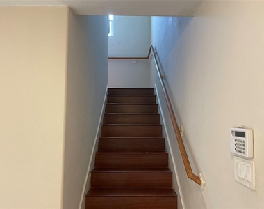 12418 Sunlit Wood Way - Photo Thumbnail 9