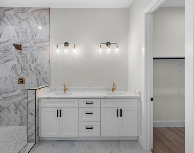 2348 Delafield Street - Photo Thumbnail 16