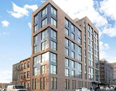 527 Grand Avenue - Photo Thumbnail 11