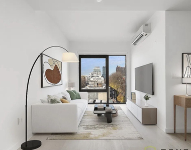 527 Grand Avenue - Photo Thumbnail 2
