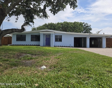 550 Capri Road - Photo Thumbnail 1