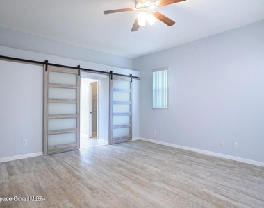 180 Tramore Place - Photo Thumbnail 9