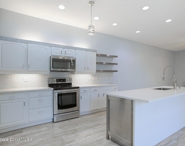 180 Tramore Place - Photo Thumbnail 6