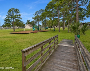 1515 Huntington Lane - Photo Thumbnail 13