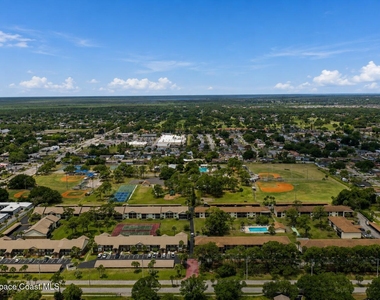 1515 Huntington Lane - Photo Thumbnail 15