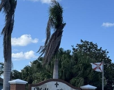 1483 Hemingway Boulevard - Photo Thumbnail 1