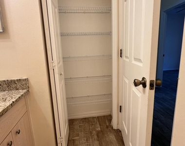 957 W Bimini Avenue W - Photo Thumbnail 15
