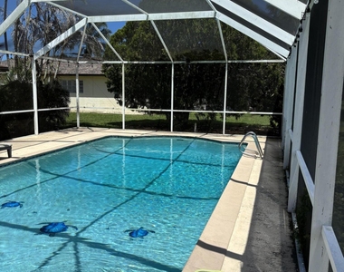 531 Inverness Avenue - Photo Thumbnail 21