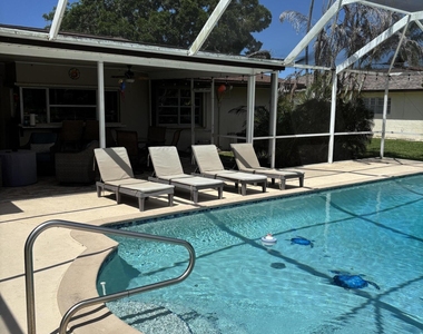 531 Inverness Avenue - Photo Thumbnail 20